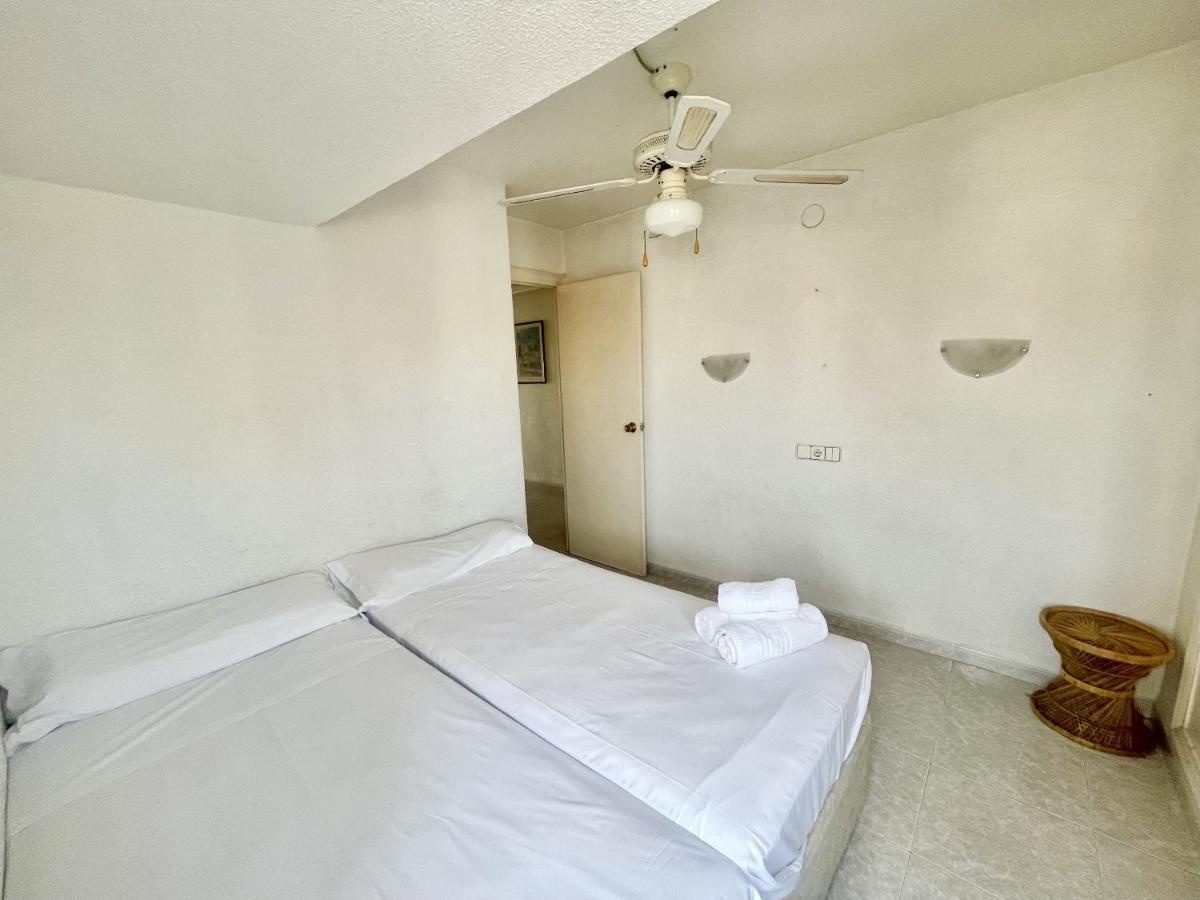 בנידורם Caballos Apartment מראה חיצוני תמונה